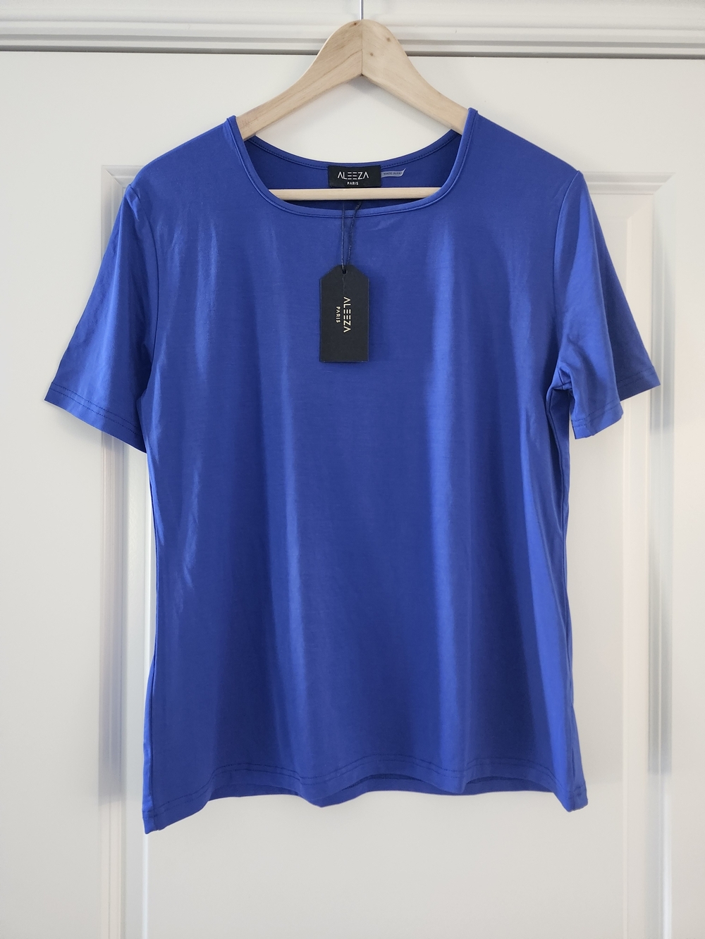 NWT Aleeza Paris Cobalt Blue Rayon Stretch Tee Top Size L